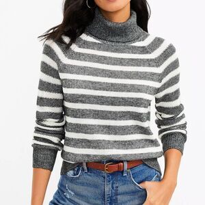 NWT LOFT Striped Stitchy Turtleneck Sweater Charcoal Gray & White Size XS NEW